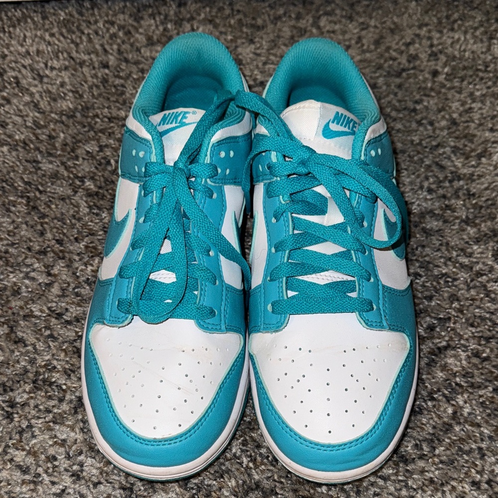 Womens Size 8.5, Nike Dunk Low, GREAT CONDITION